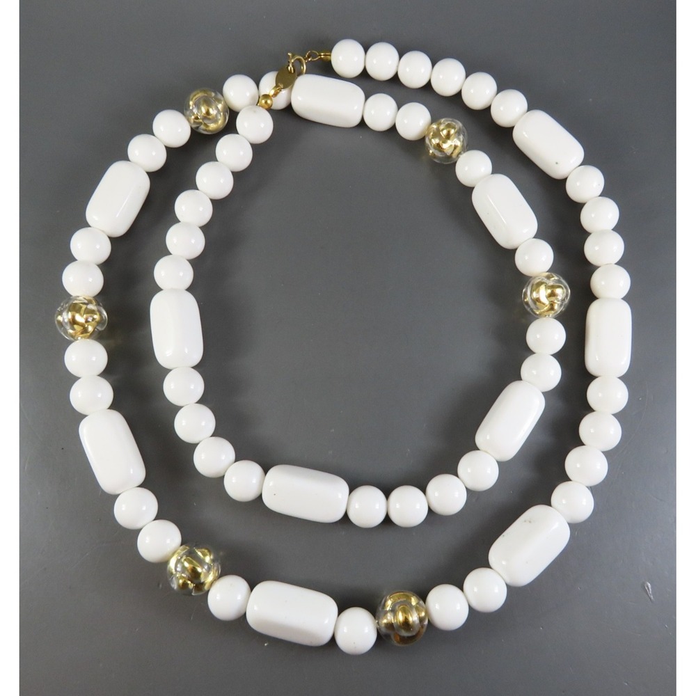 VTG Trifari White Beaded Necklace CLEAR & GOLD STATION BEADS Gold Tone 30"